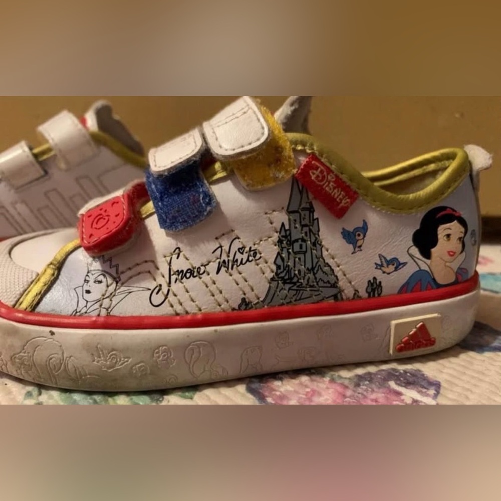 *RARE* Adidas Kids Sneakers - White, Red, Blue, Yellow Snow White Theme